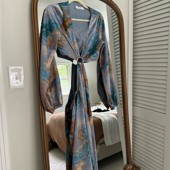 12TH Tribe cutout dress wore ONCE - Picture 2 of 4